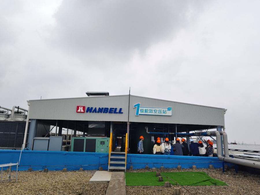 ​Yuzhen lleva a cabo una sesión integrada de capacitación en producción, investigación y ventas para colaborar para el crecimiento de las ventas.